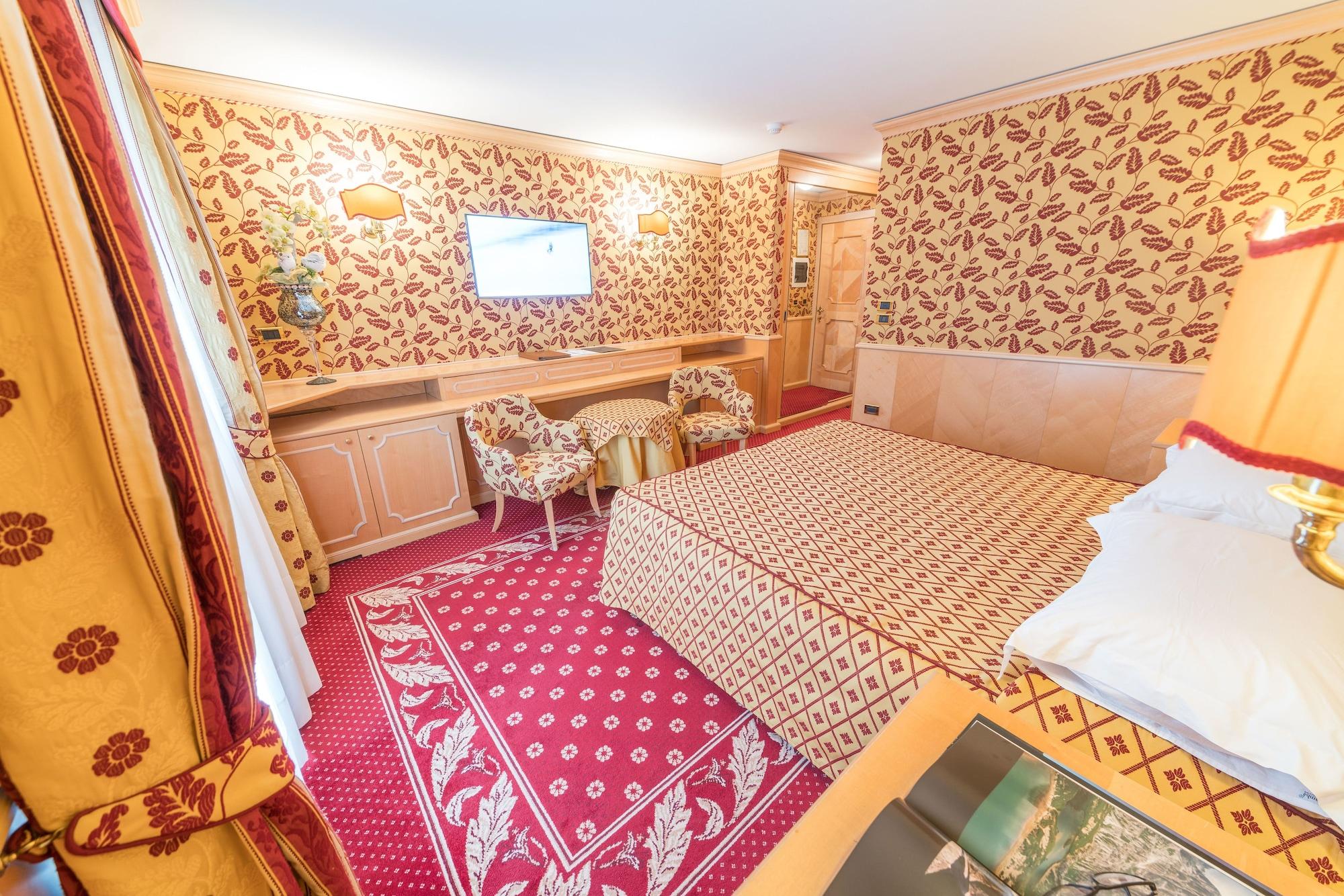 Hotel Spinale Madonna Exteriör bild